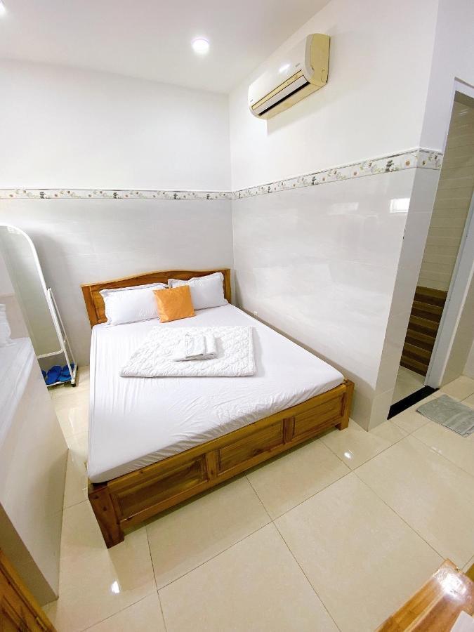 Hotel Thanh Vinh Ho Chi Minh City